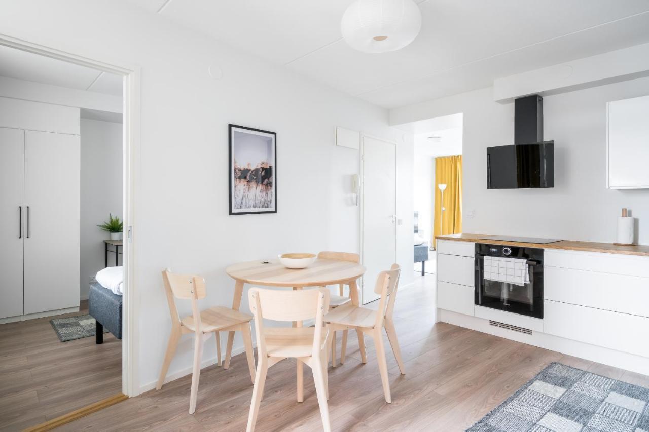 Hiisi Homes Helsinki Soernaeinen מראה חיצוני תמונה