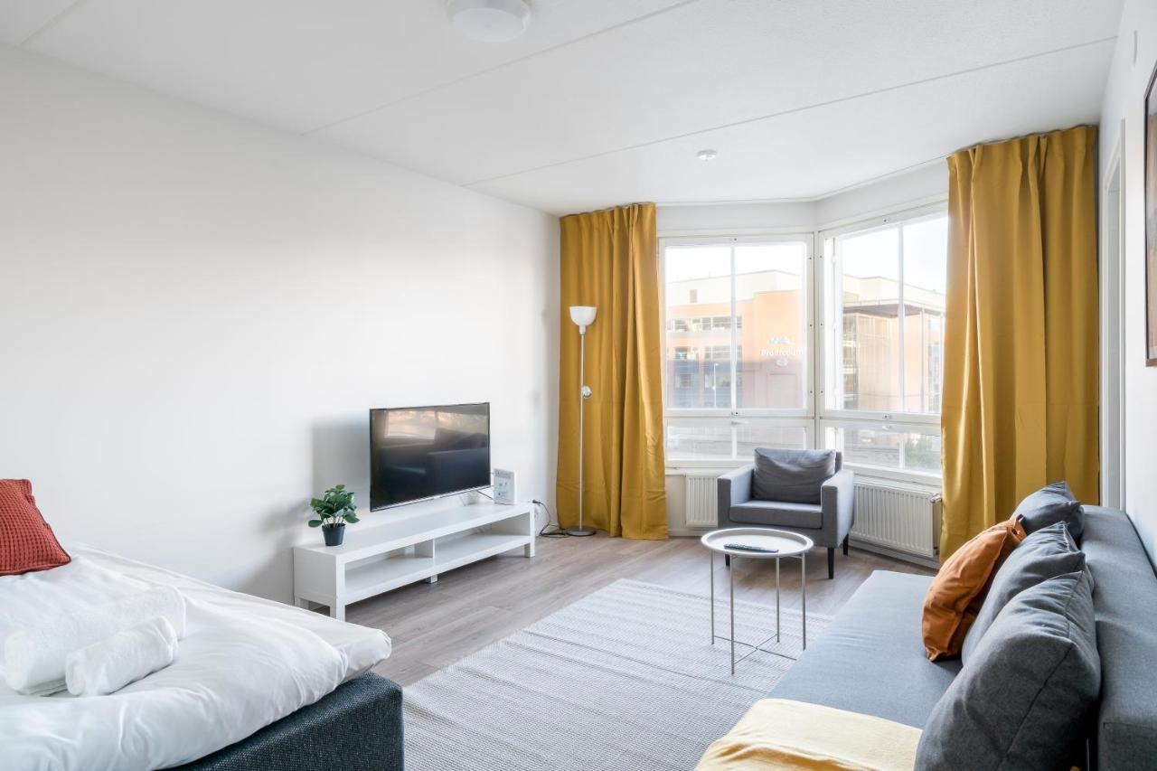 Hiisi Homes Helsinki Soernaeinen מראה חיצוני תמונה