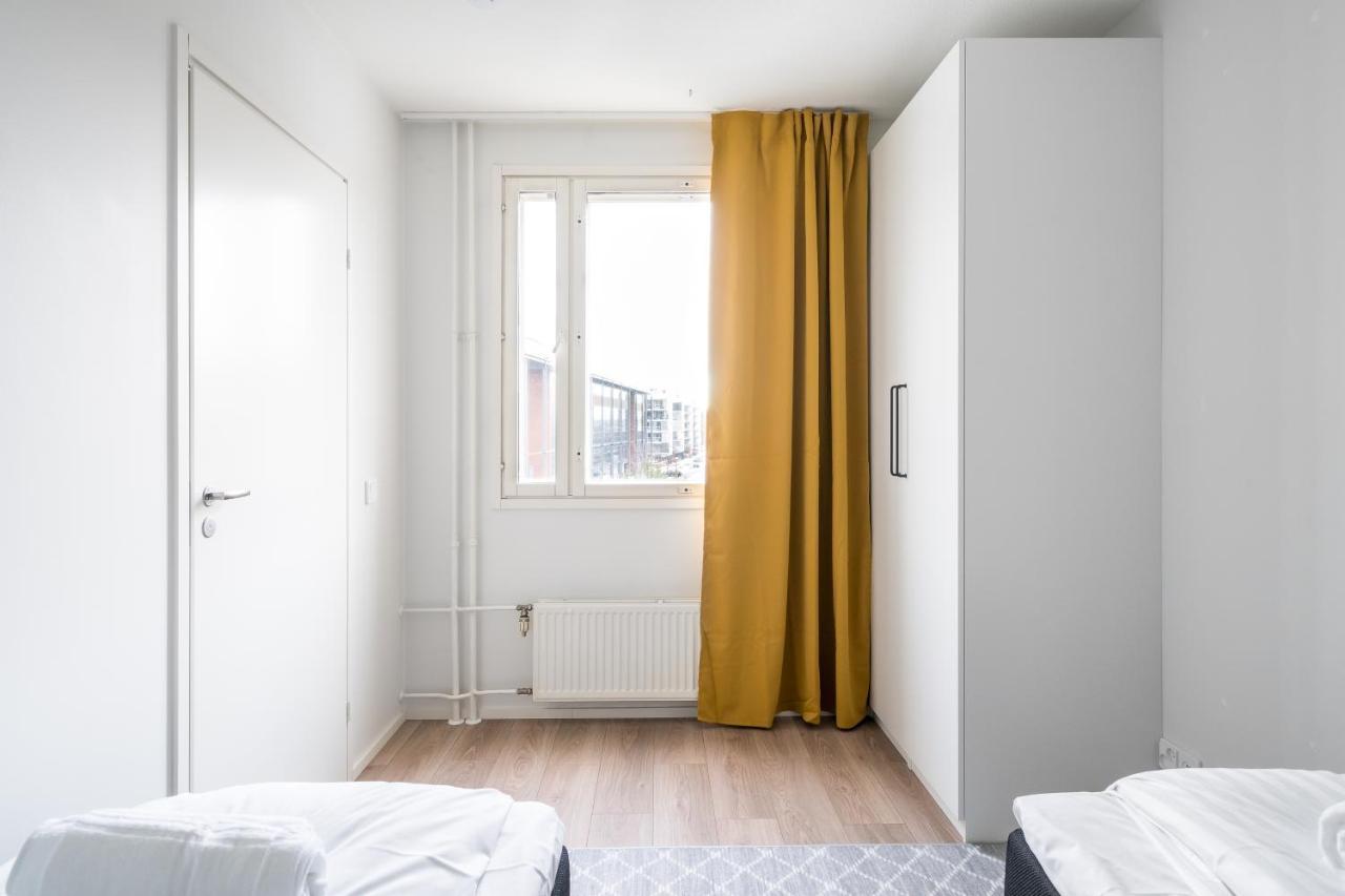 Hiisi Homes Helsinki Soernaeinen מראה חיצוני תמונה