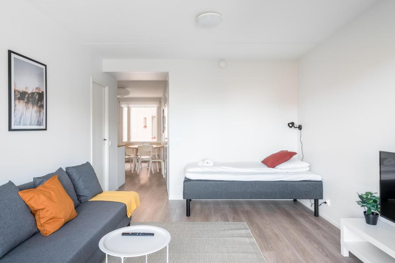 Hiisi Homes Helsinki Soernaeinen מראה חיצוני תמונה