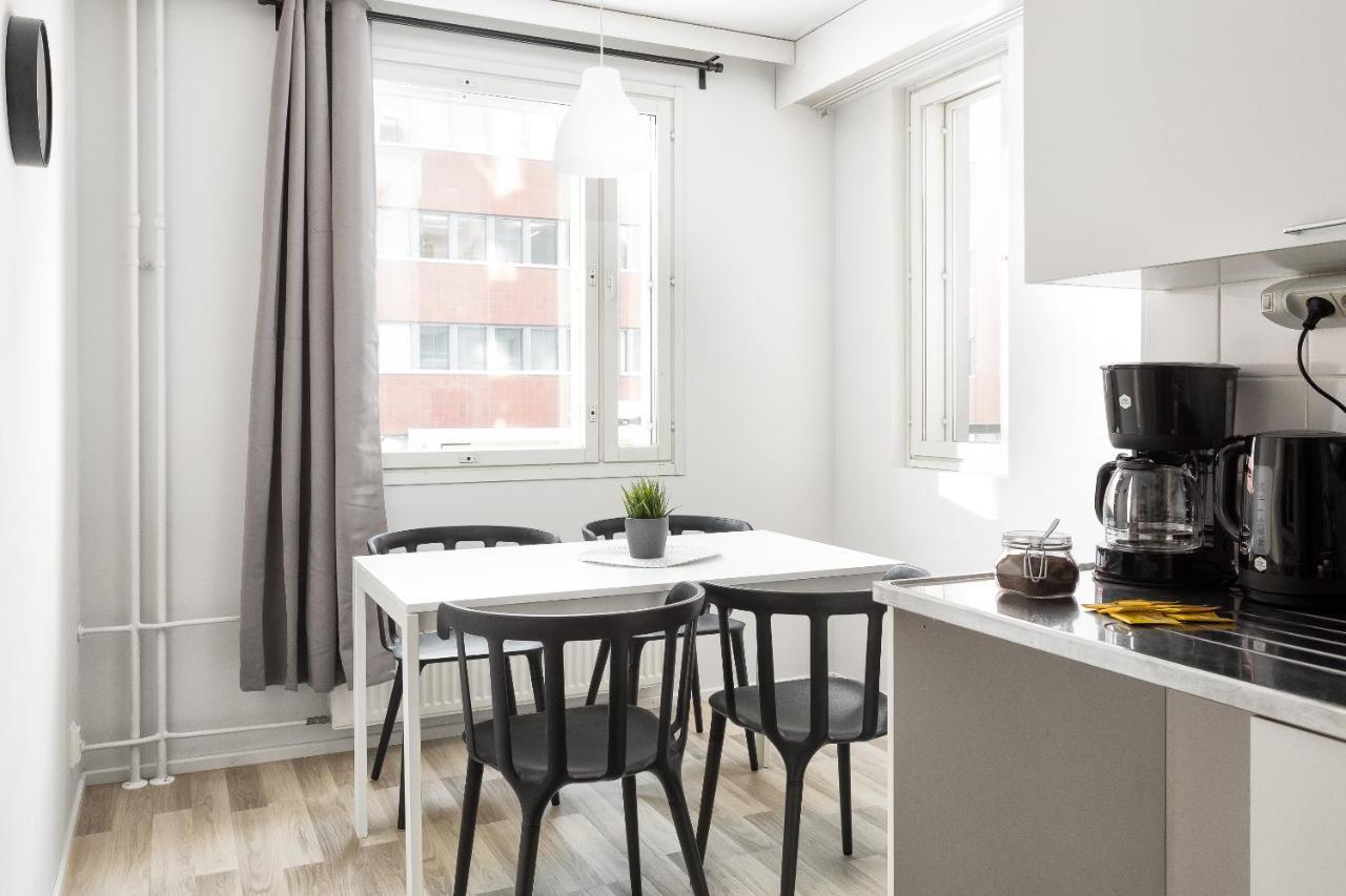 Hiisi Homes Helsinki Soernaeinen מראה חיצוני תמונה