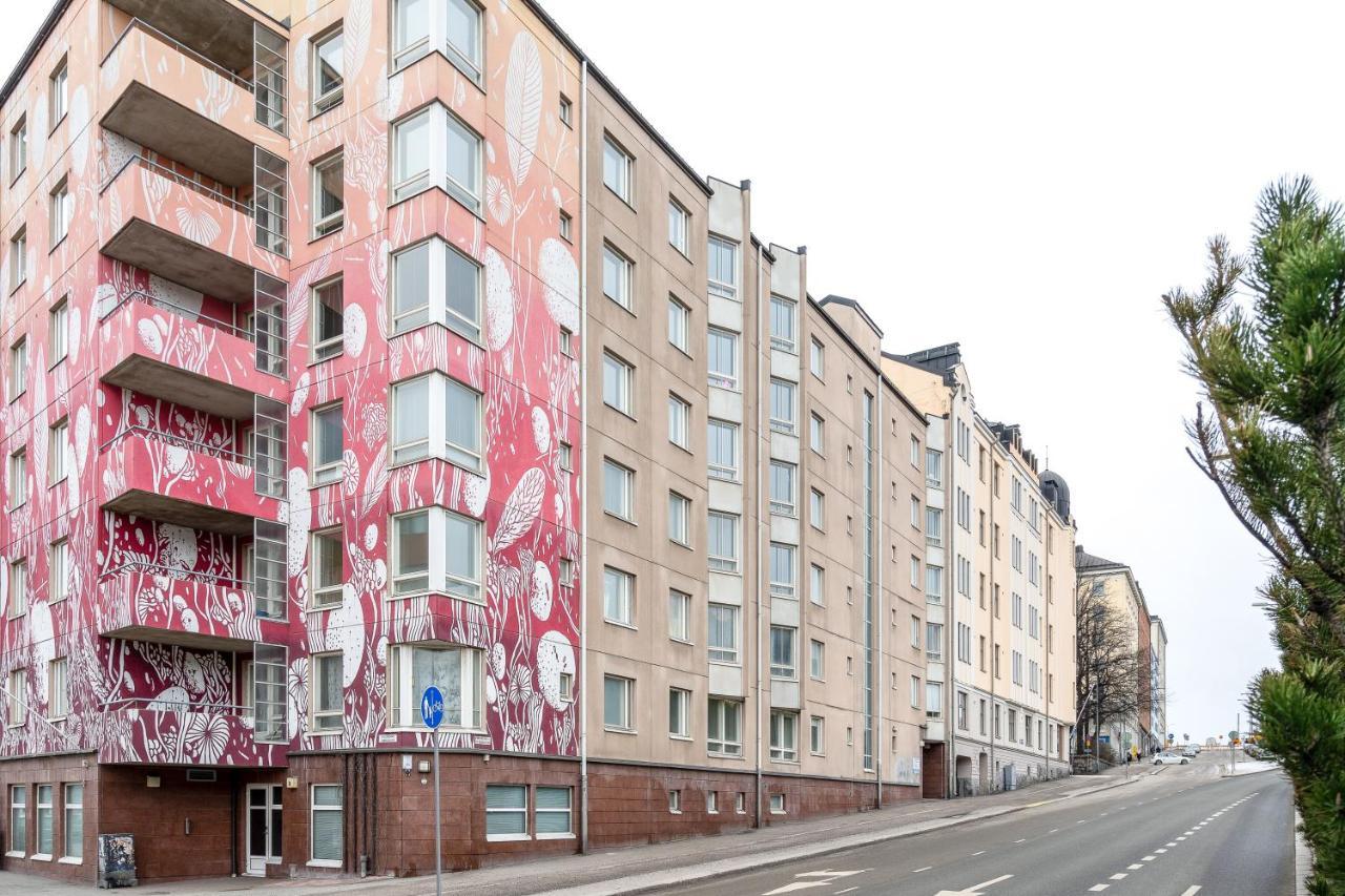Hiisi Homes Helsinki Soernaeinen מראה חיצוני תמונה